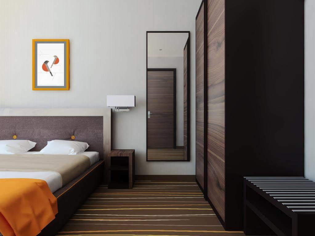 Taurus City Hotel Lviv Dış mekan fotoğraf
