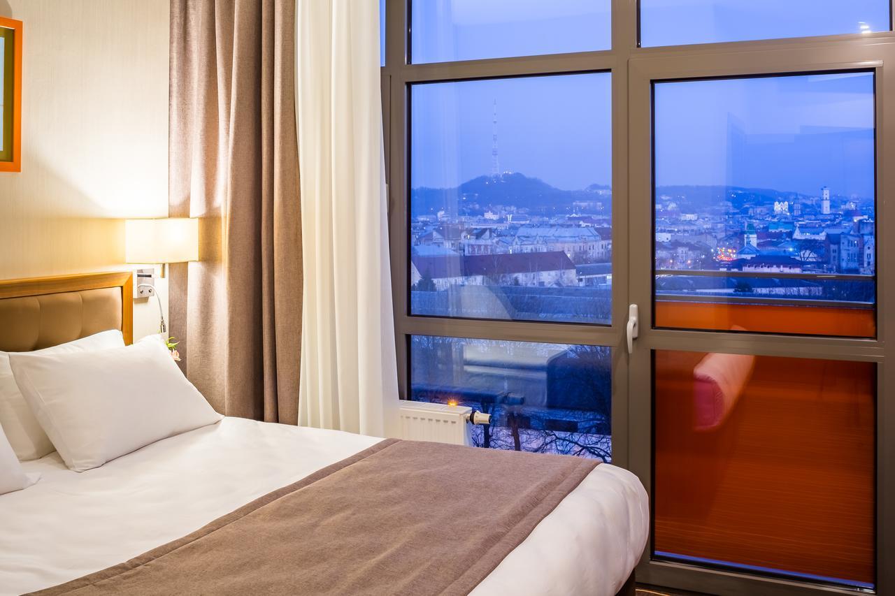 Taurus City Hotel Lviv Dış mekan fotoğraf
