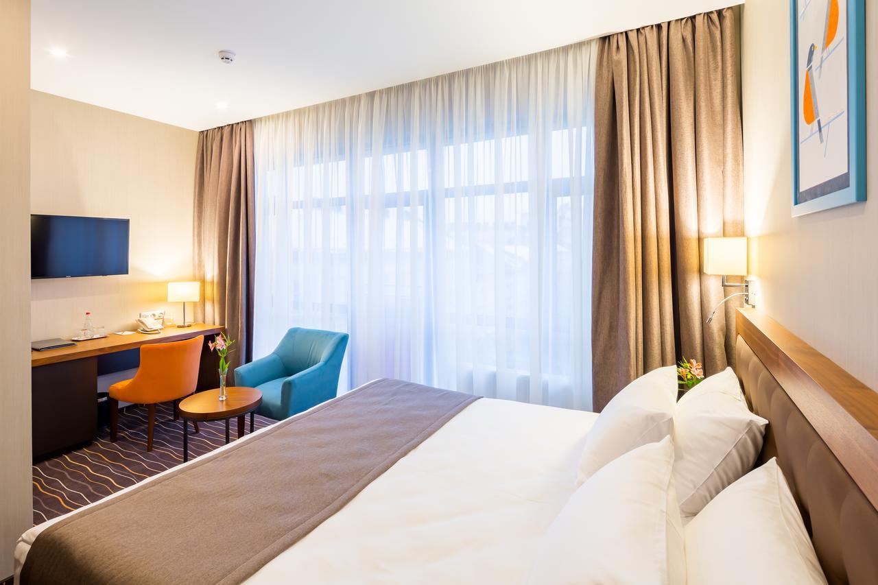 Taurus City Hotel Lviv Dış mekan fotoğraf