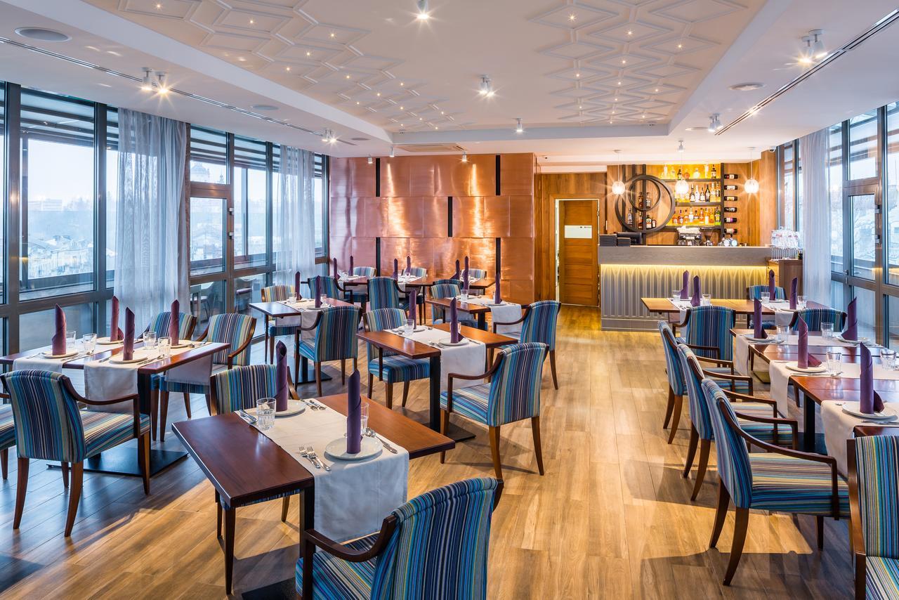 Taurus City Hotel Lviv Dış mekan fotoğraf