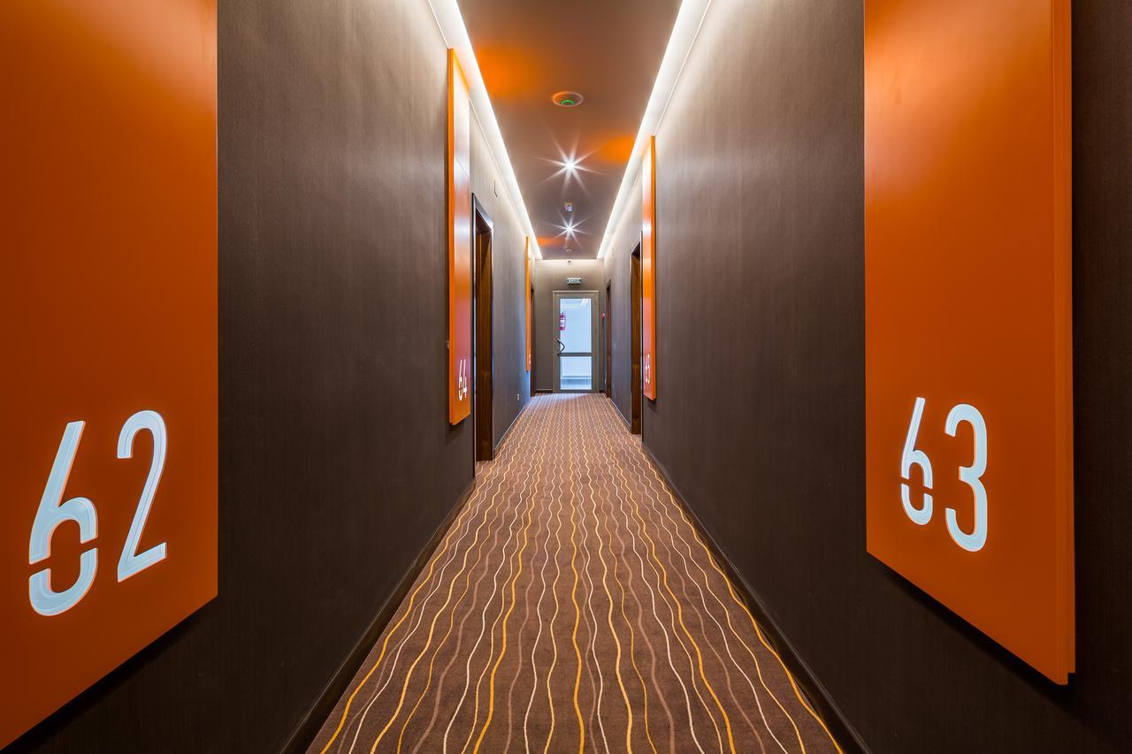 Taurus City Hotel Lviv Dış mekan fotoğraf